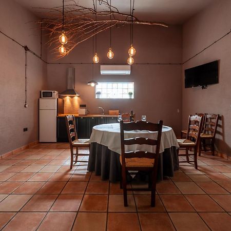 Bodega Andres Iniesta Con Visita Y Cata Villa Fuentealbilla Cameră foto