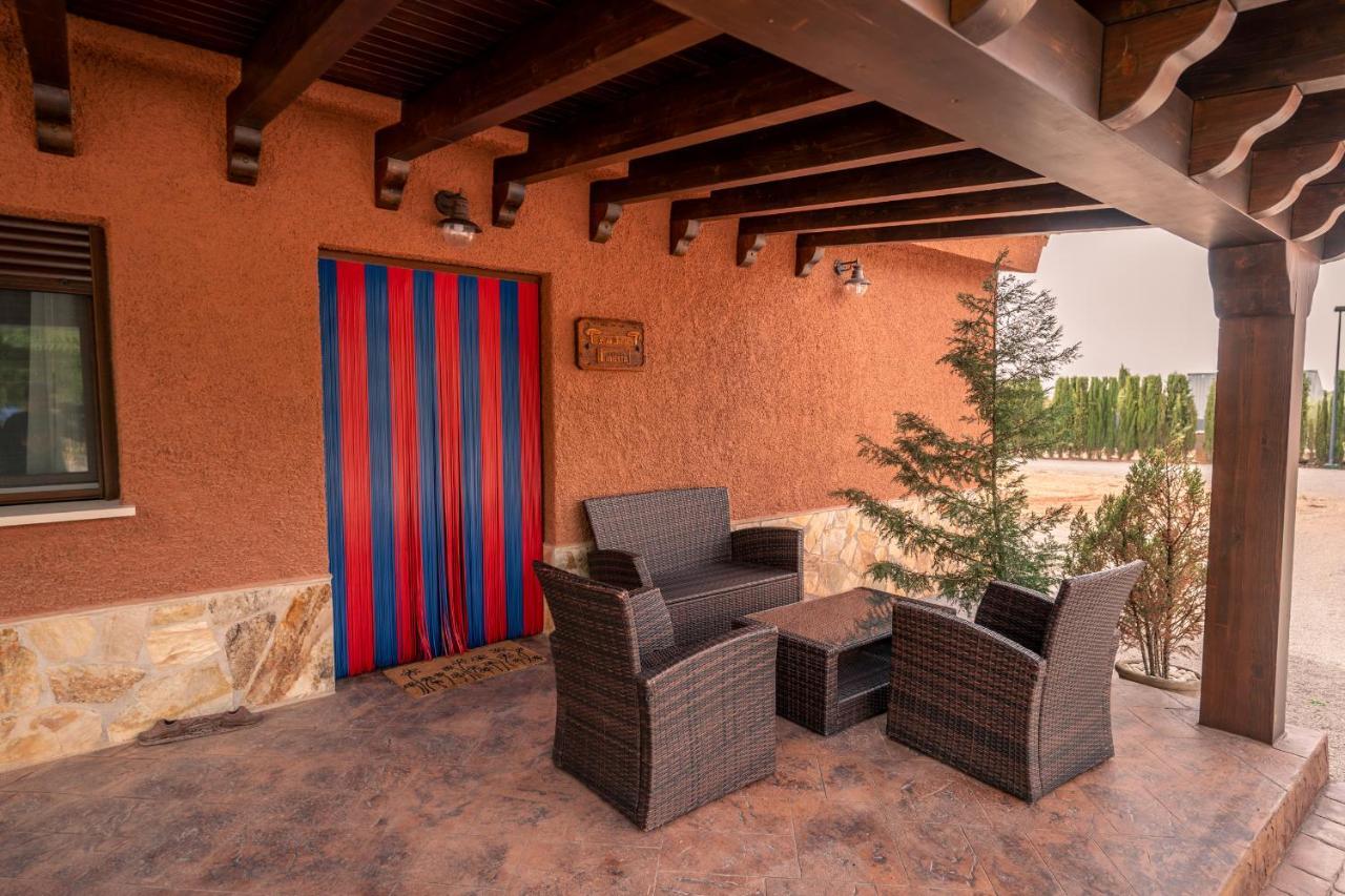 Bodega Andres Iniesta Con Visita Y Cata Villa Fuentealbilla Cameră foto