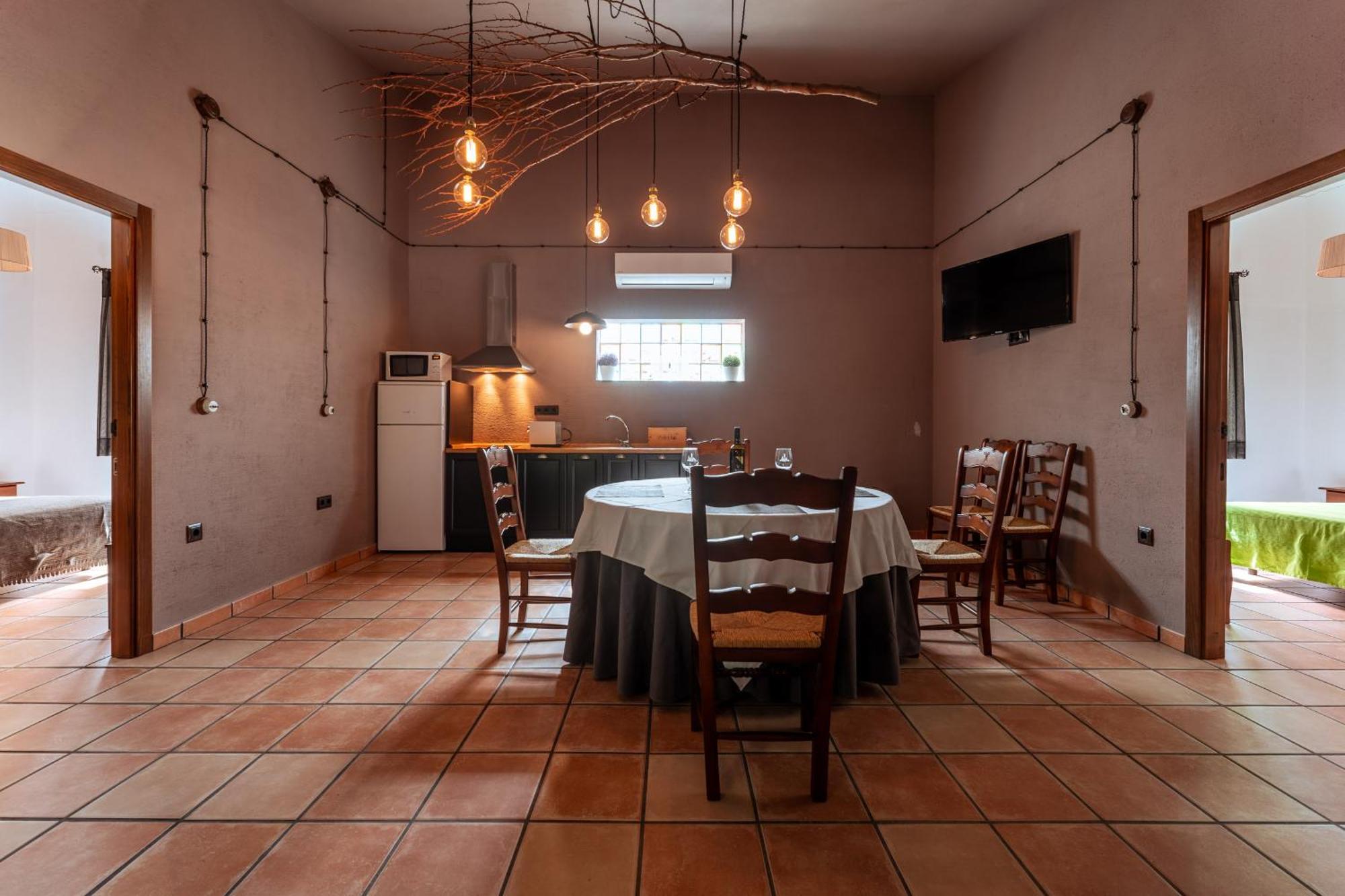 Bodega Andres Iniesta Con Visita Y Cata Villa Fuentealbilla Cameră foto